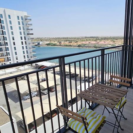 B1 Studio In Yas With Canal View Abu Dhabi Esterno foto
